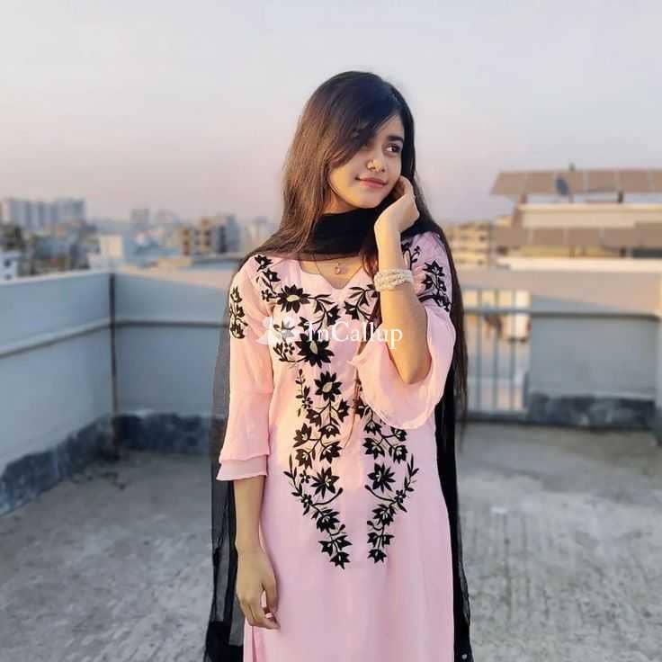 Call me hot sexy college girl low price safe and secure full hot model and low price guarante sCall - Call Girls in Siliguri