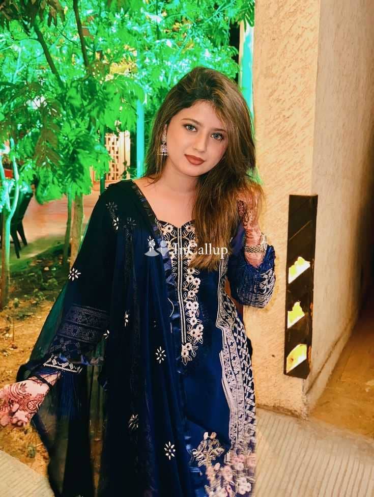 available for overnight stays with busty body and black eyes model known for being affectionate - Call Girls in Siliguri