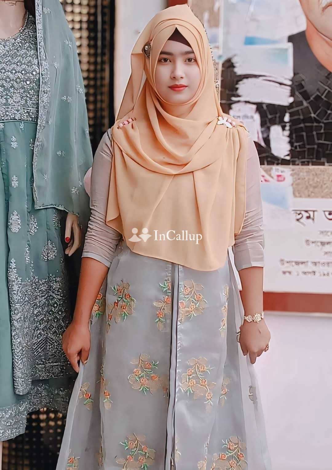 Siwan kazi mohalla available bus stand - Call Girls in Siwan