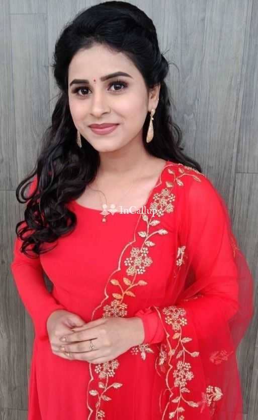 known for being reliable available for both incall and outcall with black hair and brown eyes from solan - Call Girls in Solan