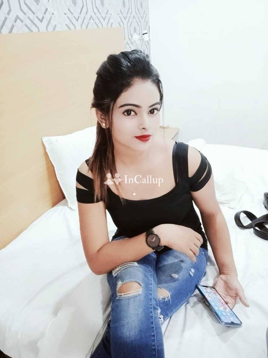 wild available for incall long legs and black eyes stunning mithila twenty two years old call girls playmate - Call Girls in Solan