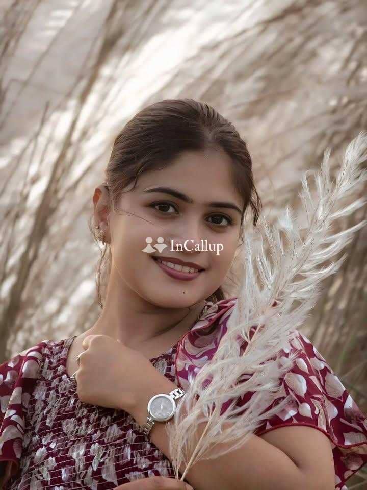 premium escort in solapur elite solapur escort sarvi twenty two years old call girls solapur escort service - Call Girls in Solapur