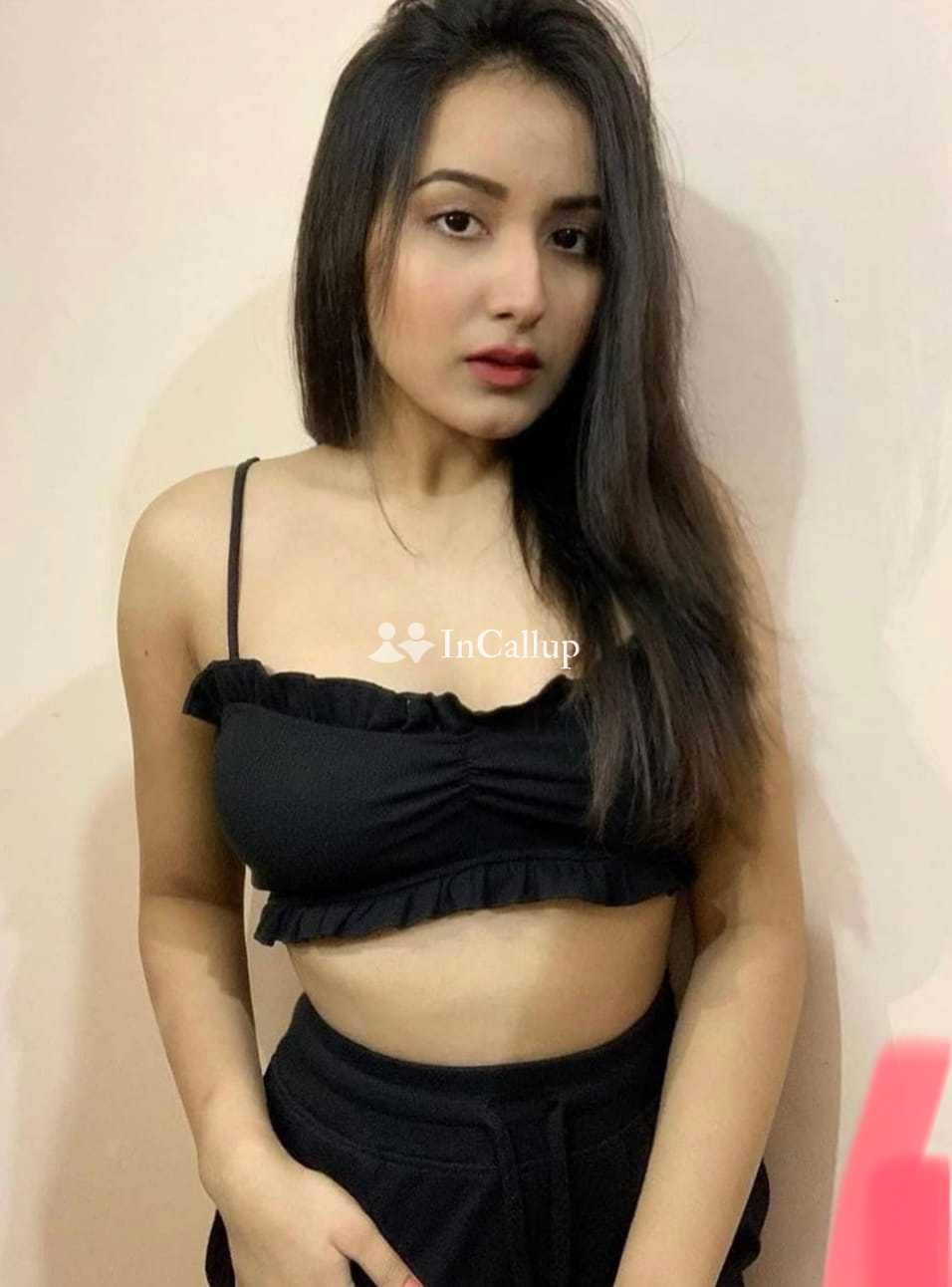 escort service in sonipat youthful blonde hair and black eyes lover available for party companion - Call Girls in Sonipat