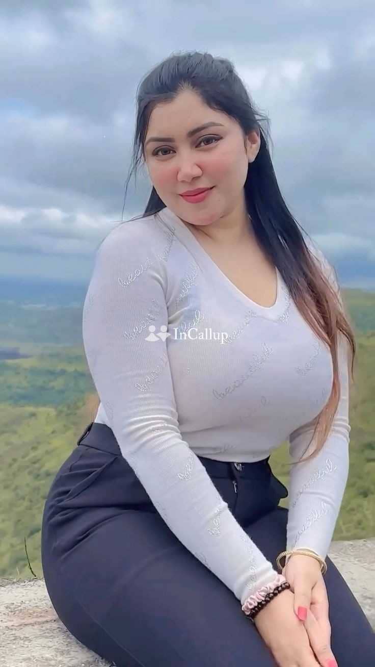 Call Girls in Adarsh Nagar +919711881147 Short 2000 Night 8000 - Call Girls in South Delhi