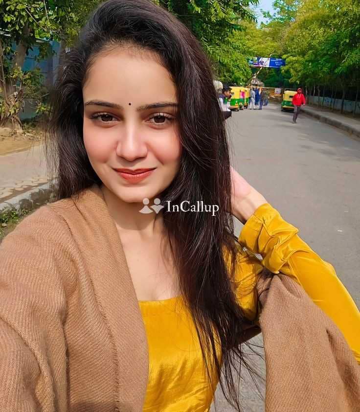 explore kajal singh stunning eighteen year old call girls companion from sultanpur - Call Girls in Sultanpur