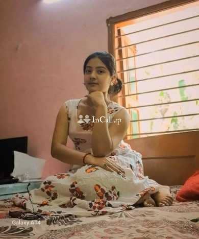 flawless black eyes and brown hair beautiful ruhi twenty two year old call girls girlfriend type - Call Girls in Surajpur