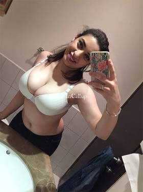 Low price indipendent service available home and hotel service x available servi anhaja ahaab shsh s - Call Girls in Surat