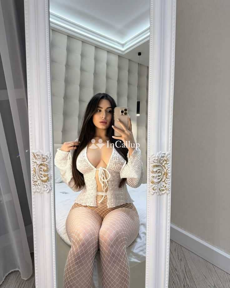 escort girl from surat hot oral anal doggy style 69 position blowjob handjob woman on top model - Call Girls in Surat