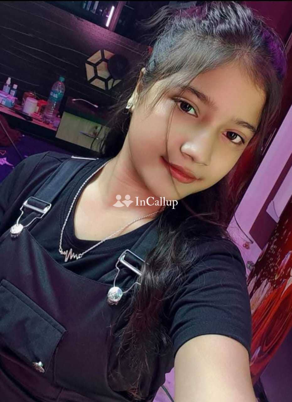 gorgeous providing oral anal girlfriend experience porn actresses body ejaculation erotic massage fetish - Call Girls in Surat