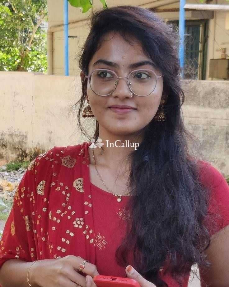 horny escort service avai nineteen years old call girls girl available for flexible hours - Call Girls in Surat