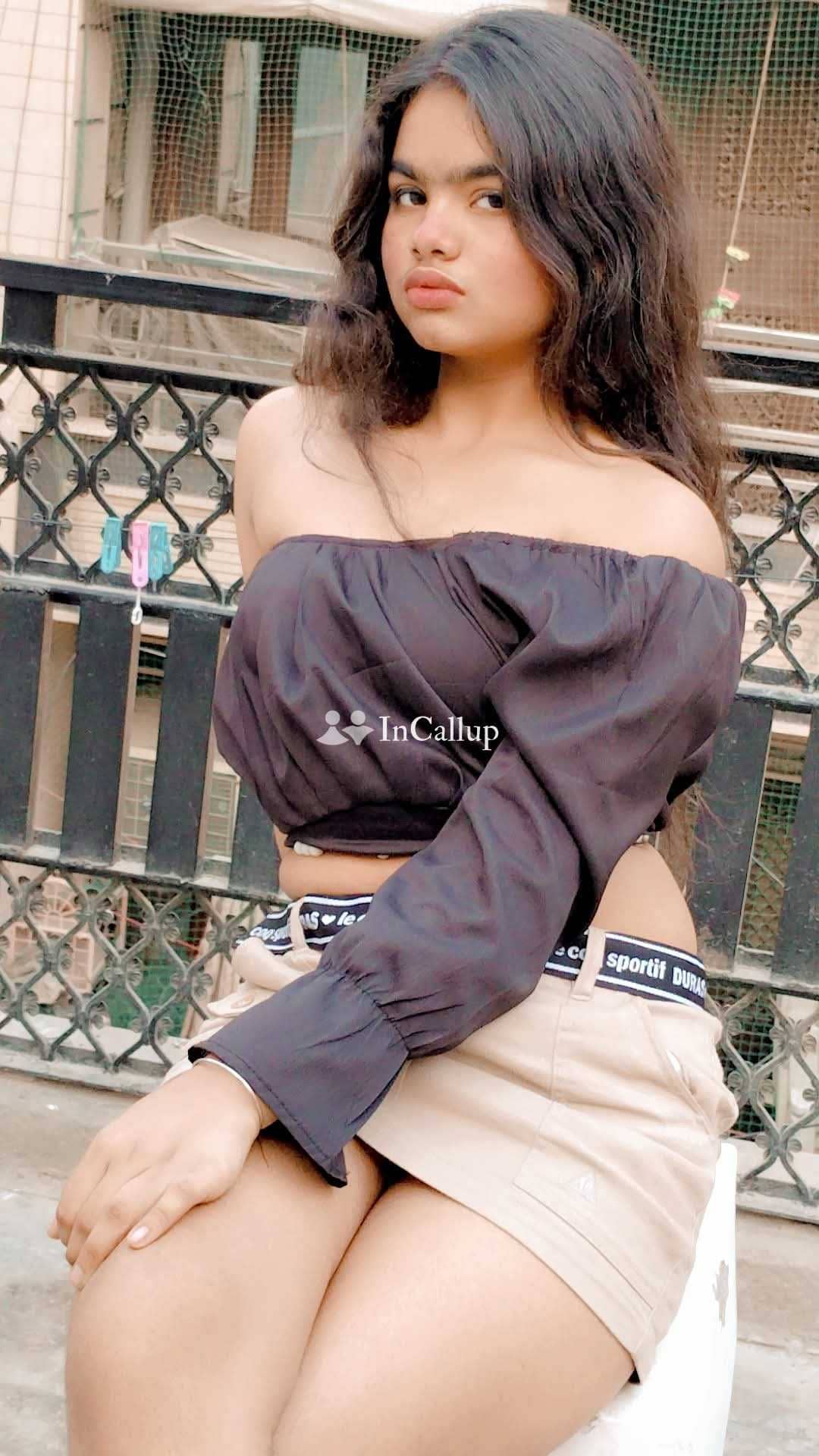 Surat⚡ Kavita Kumari only cash payment Hotel service available - Call Girls in Surat