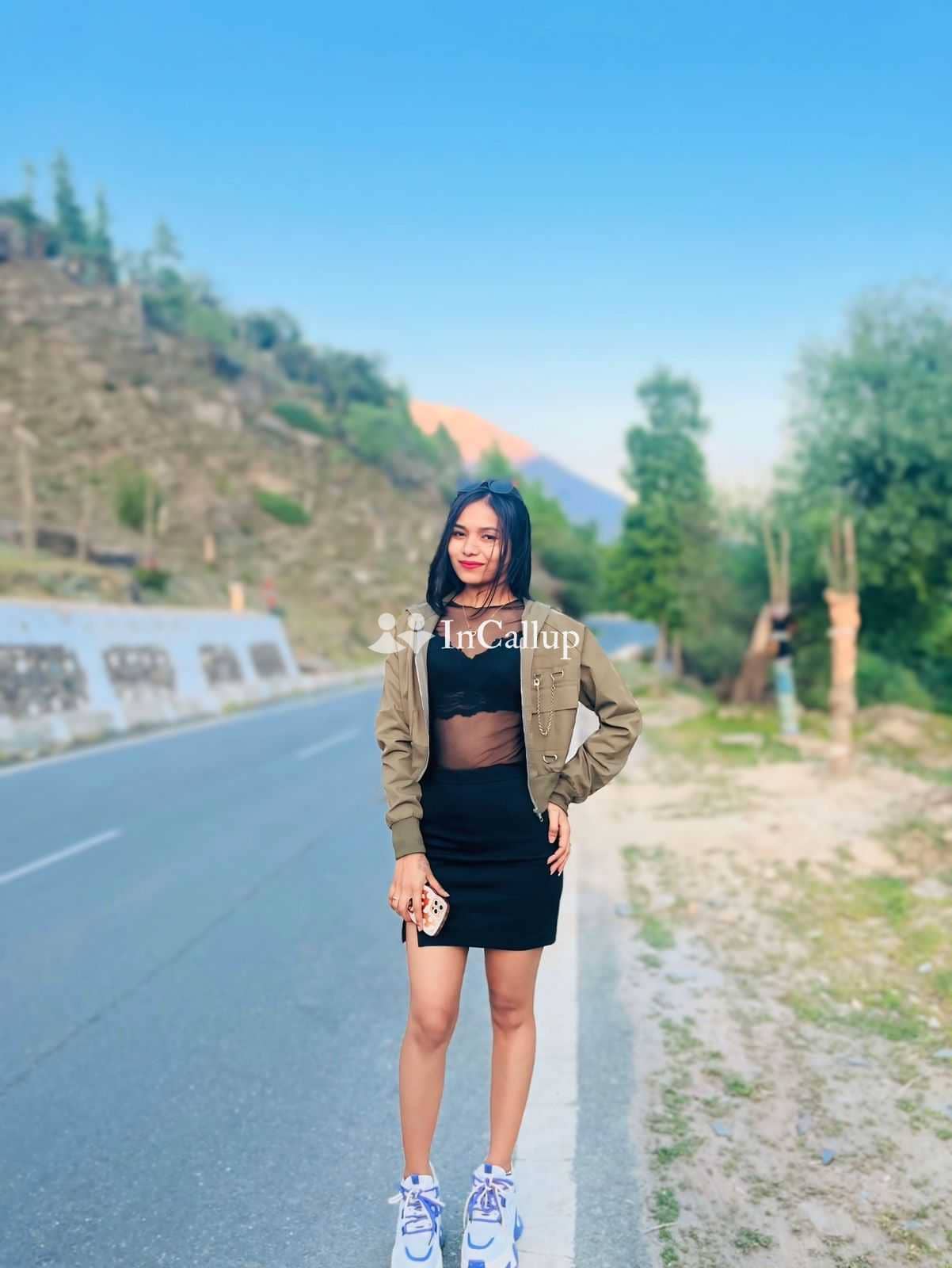 known for being ravishing hot black eyes and black hair my name is hiral and i am a twenty two year old call girls - Call Girls in Surat