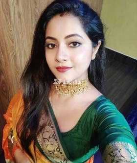 available for day and night service with busty body and red eyes known for being charming - Call Girls in Surat
