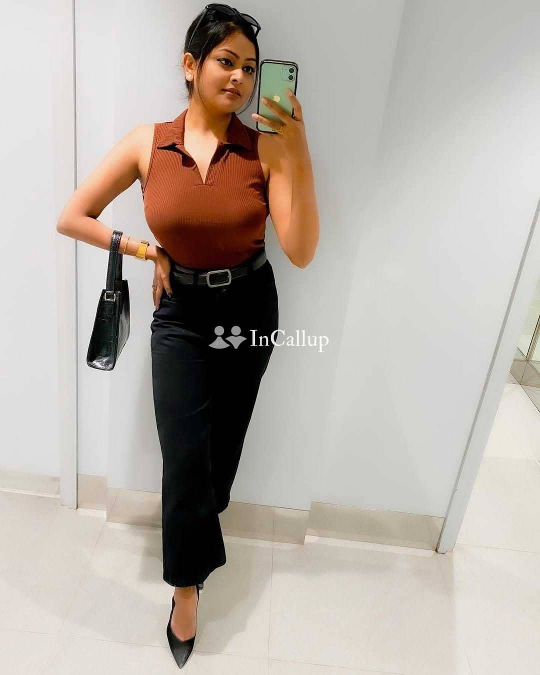 MYSELF KAVYA COLLEGE GIRL AND HOT AUNTY AVAILABLE 24X7 - Call Girls in Surat