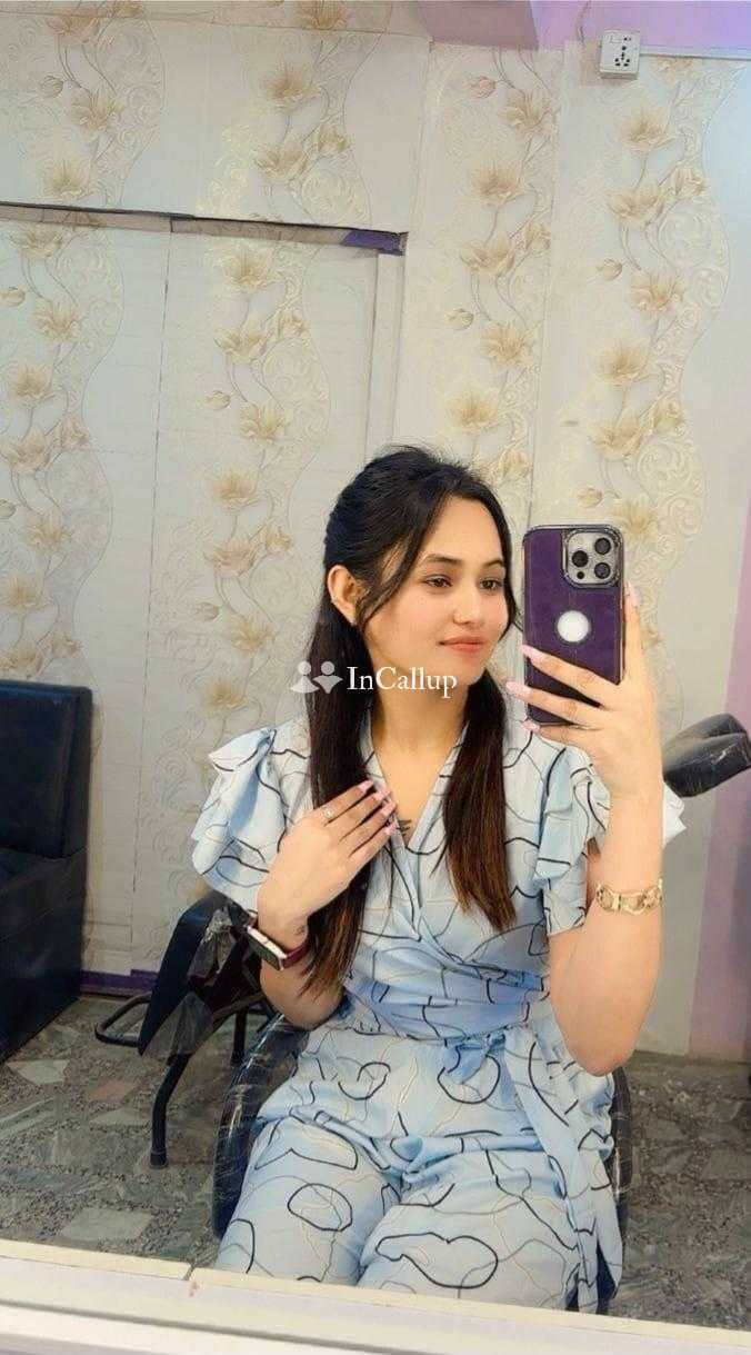 hot black eyes and black hair elite nandini twenty two years old call girls sexy girl from surat - Call Girls in Surat