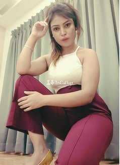 Riya Kumari call girl service 💯❤️💯 jvvx - Call Girls in Surat