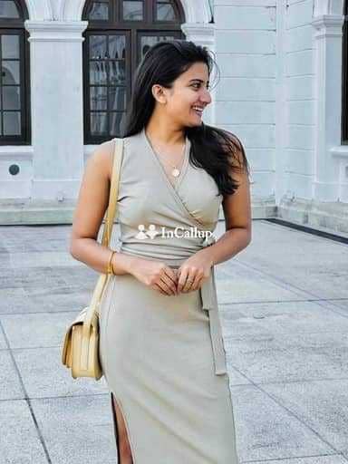 with curvy figure and black eyes known for being sweet girl staying in surat available now trusted reliable service - Call Girls in Surat