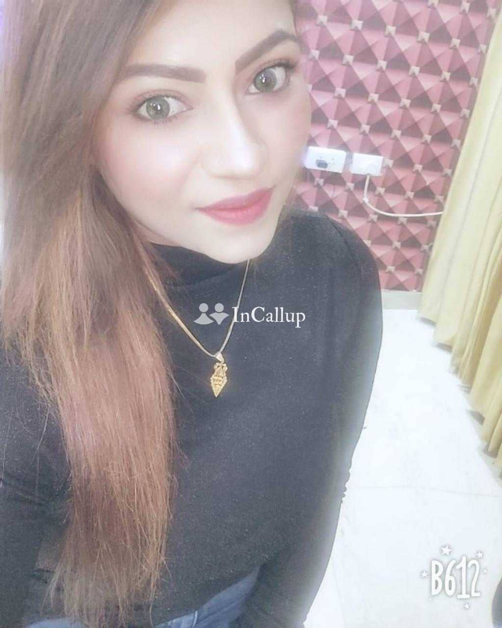 FULL SATISFACTION TOP CALLGE FULL ENJOY HOUR AVAILABLE COLLEGE GIRLS AND LOWE VIP MODEL HAND PAYMEN - Call Girls in Surat