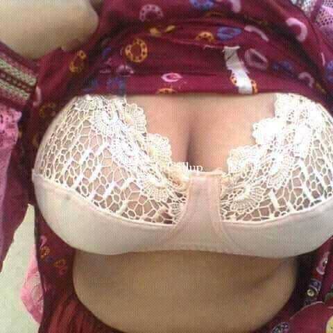 REAL PHOTO - ONLY HIGH PRFILE WITH HOTEL CALL 9773238155 NOW - Call Girls in Surat