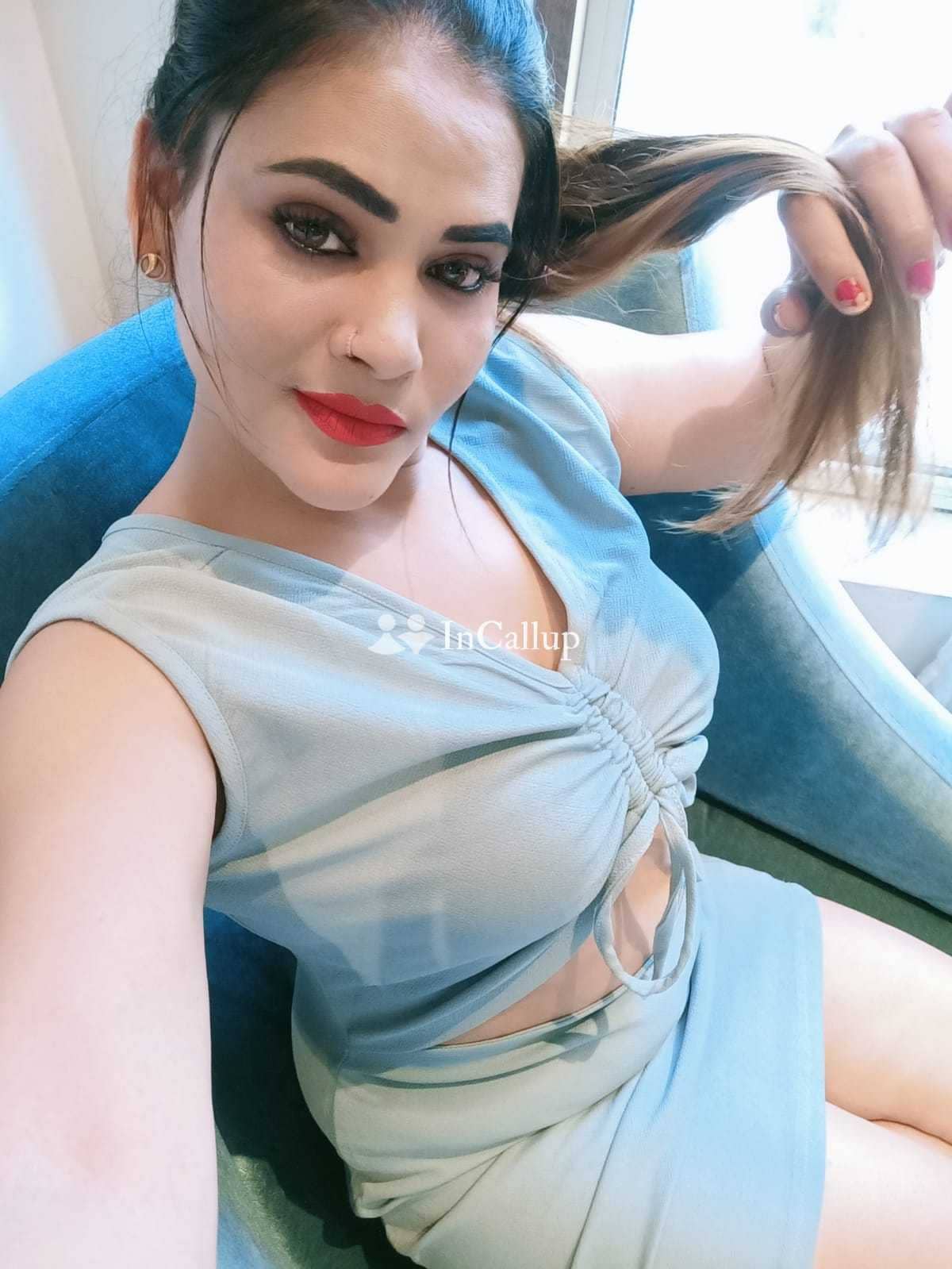 available for weekend fun wild known for being polite available now trusted reliable service - Call Girls in Surat