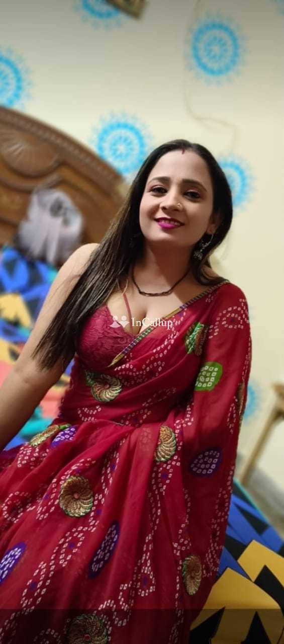 known for being professional meet rachana patil hallo a twenty two year old call girls from surat - Call Girls in Surat
