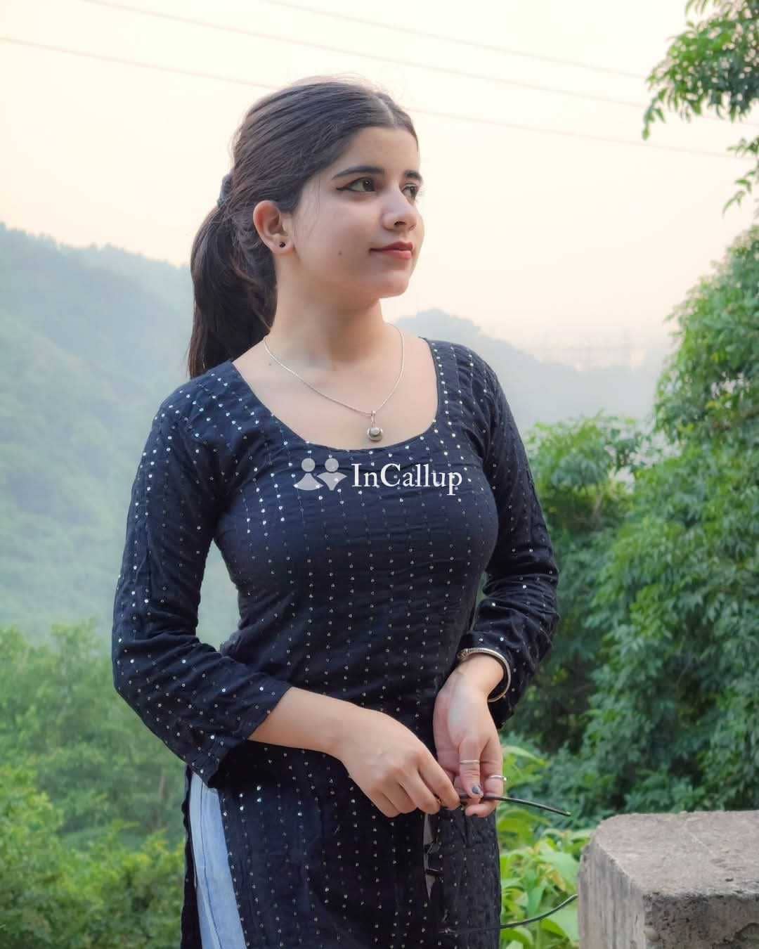 Riya Kumari call girl service 💯❤️💯 full enjoy and unlimited short  BC det - Call Girls in Surat