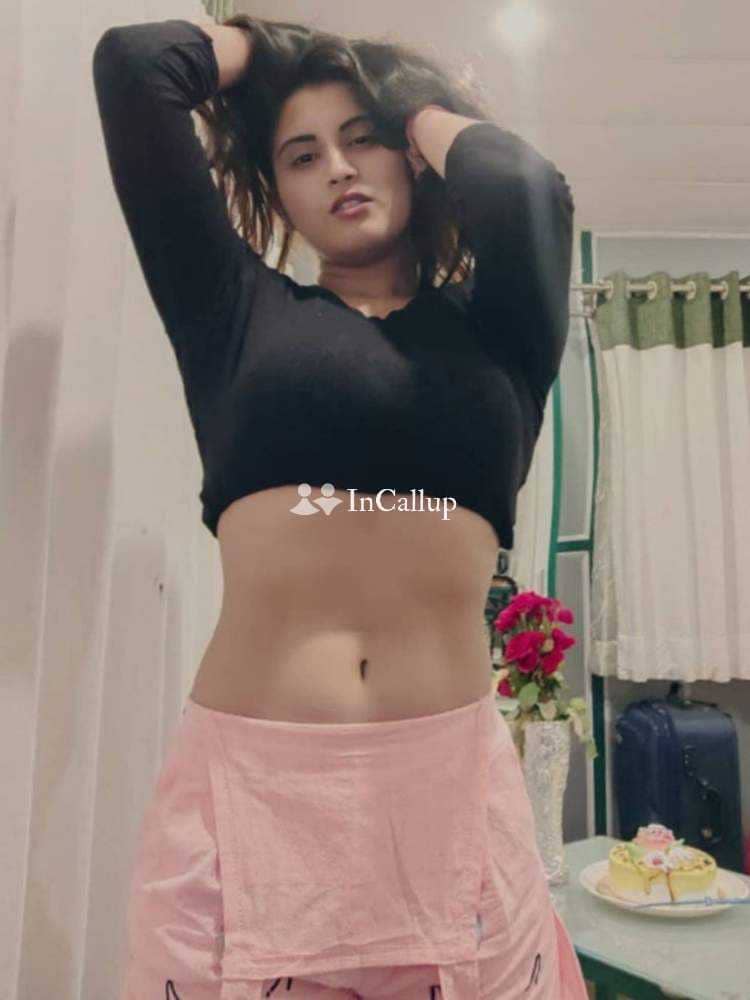 Riya Kumari call girl service 💯❤️💯uttv - Call Girls in Surat