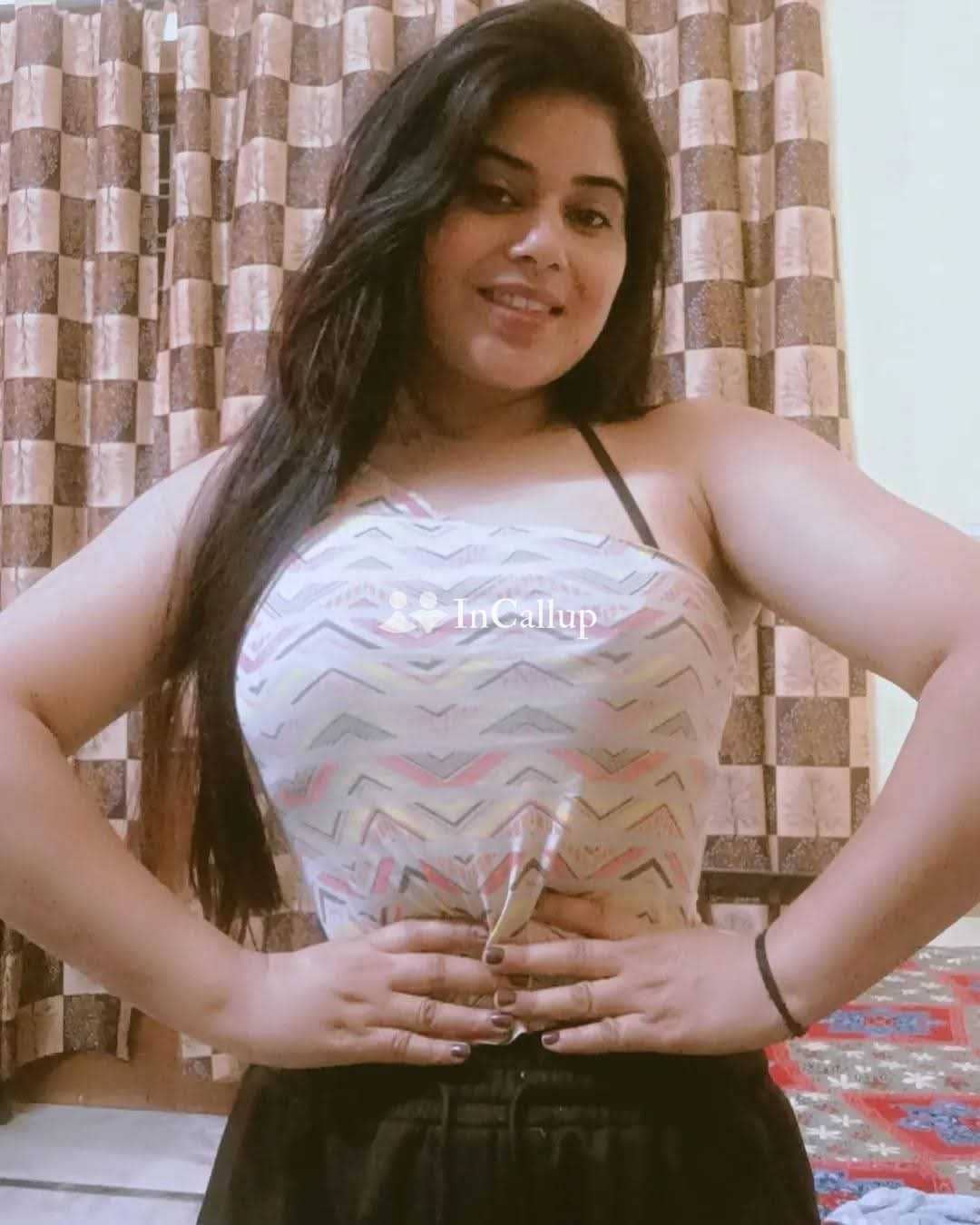 Muskan Patel call girl service 💯❤️💯 full enjoy and unlimited short  BC CV ft - Call Girls in Surat