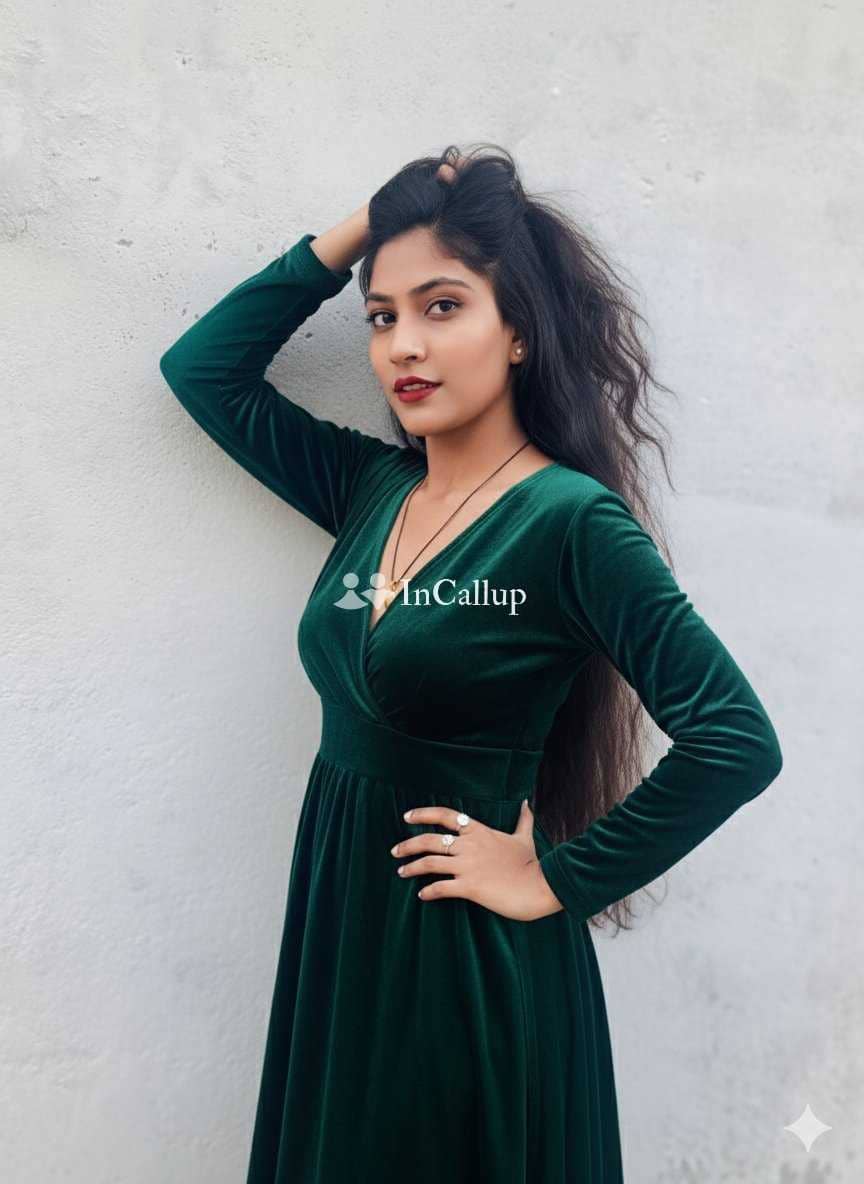 available for outcall sweet anal girlfriend experience porn actresses role play golden shower girl - Call Girls in Surat