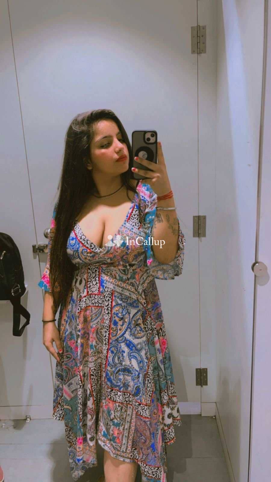 discreet service in surat delightful black eyes and brown hair lusty known for being charming - Call Girls in Surat