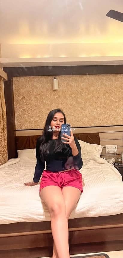 located in surat mature hotel charges includ twenty three year old call girls available now trusted reliable service - Call Girls in Surat