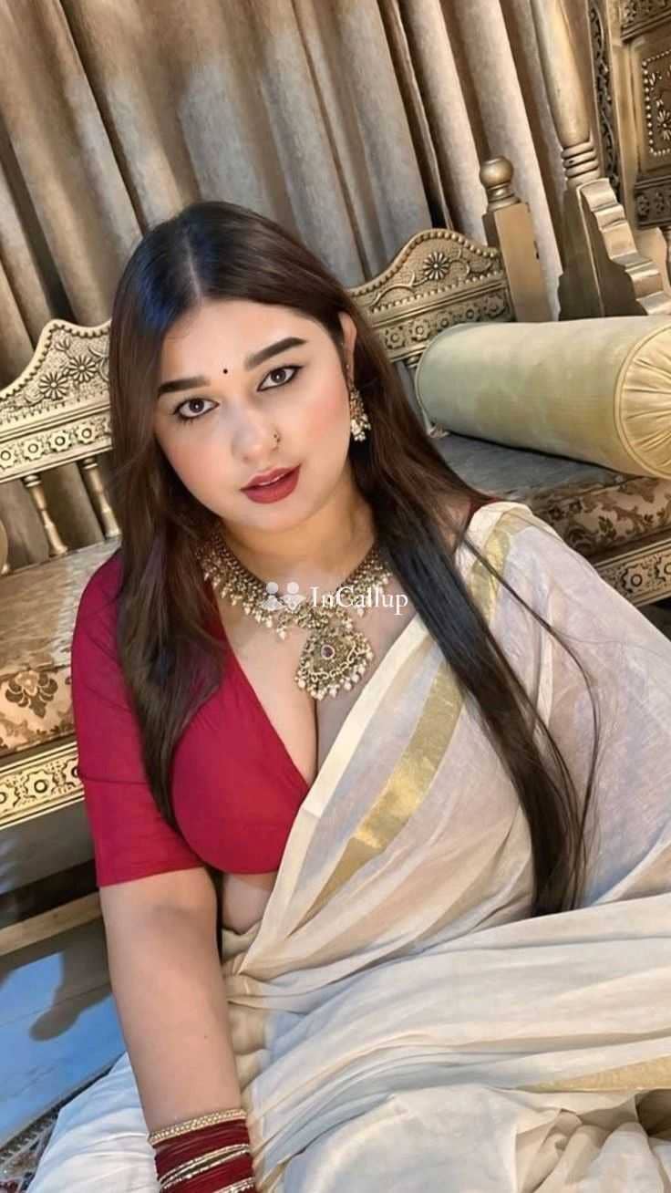 experience thrilling encounters with charming blonde call girl available for full open video calls in surat - Call Girls in Surat