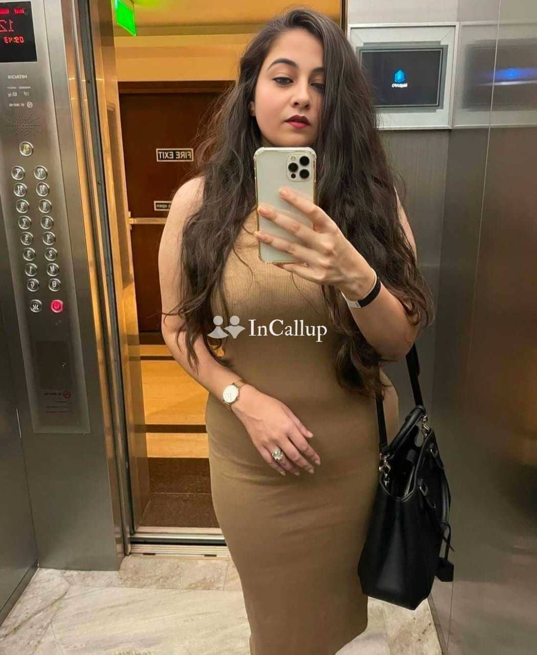 ✅Call me escort service vip college girl best service available - Call Girls in Surat