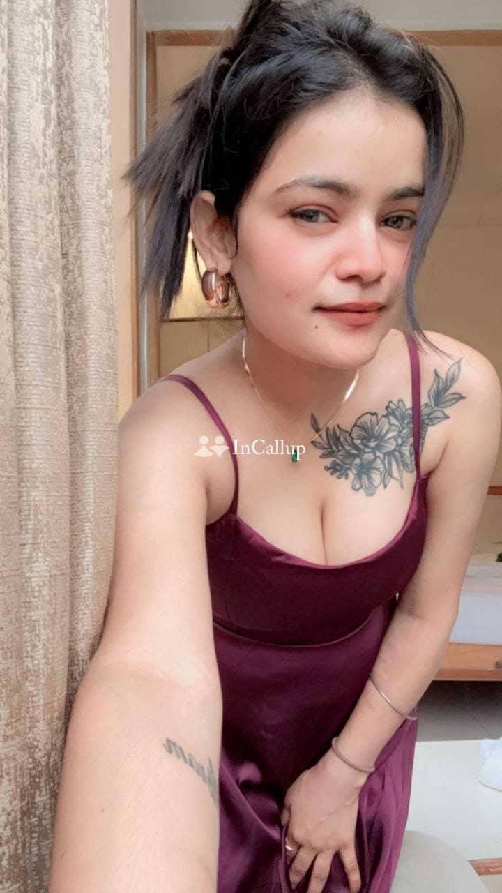 Puja Patel international call girl low price high profile - Call Girls in Surat