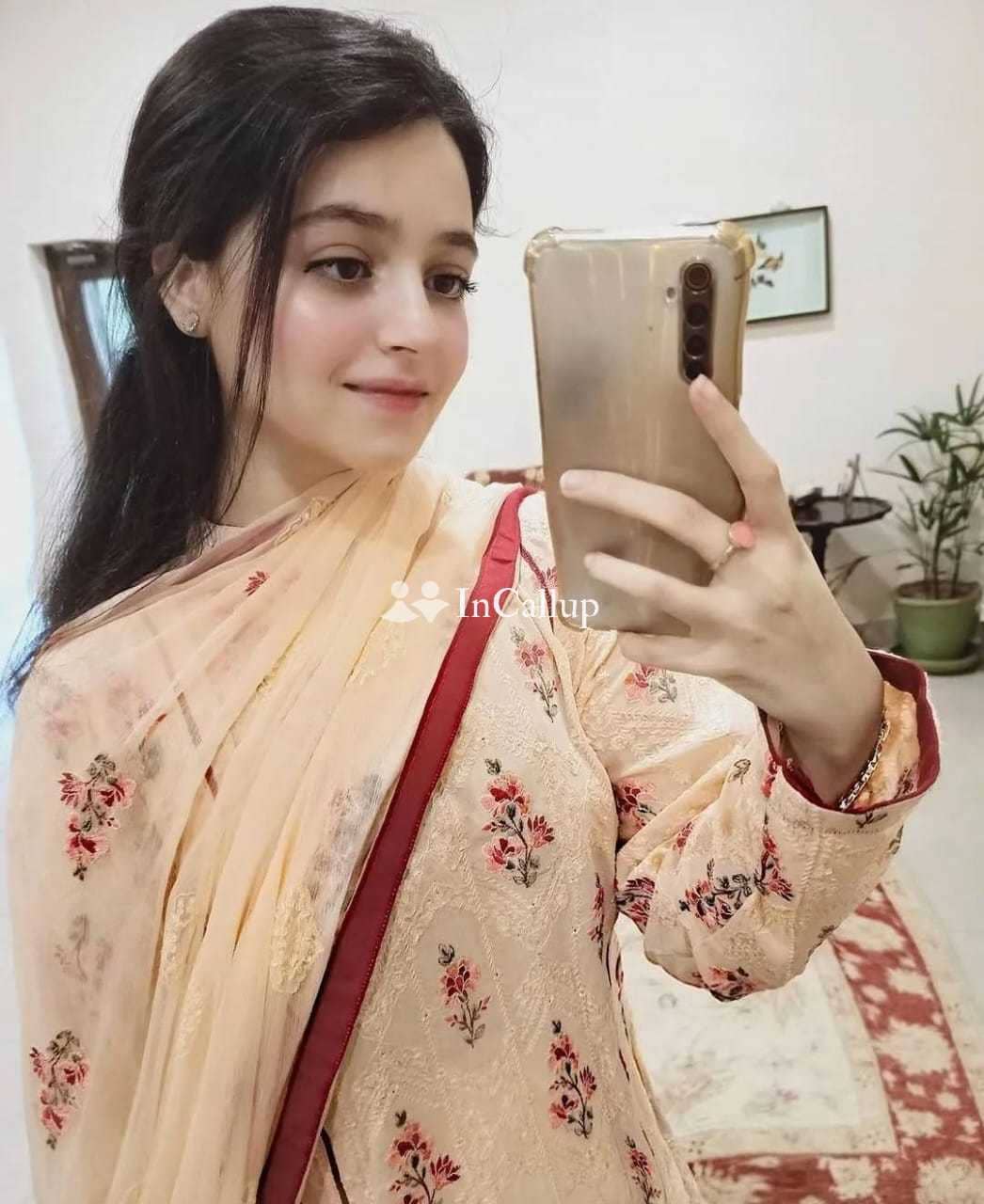 Surat all area service available full safe and secure service available college girl bhabhi aunty 24hr available - Call Girls in Surat
