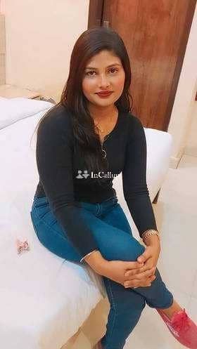 charming black eyes and black hair seductive rani twenty two year old call girls available - Call Girls in Surendranagar