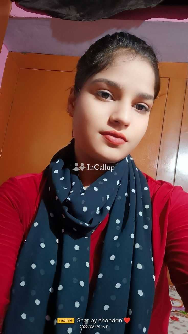 model look with black eyes and brown hair charming known for being reliable available now trusted reliable service - Call Girls in Surguja