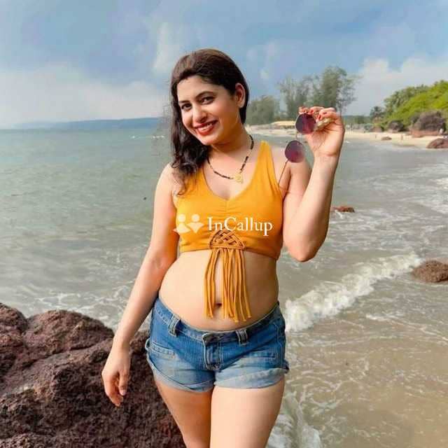 available for flexible hours sexy black body and brown hair available now trusted reliable service - Call Girls in Surguja