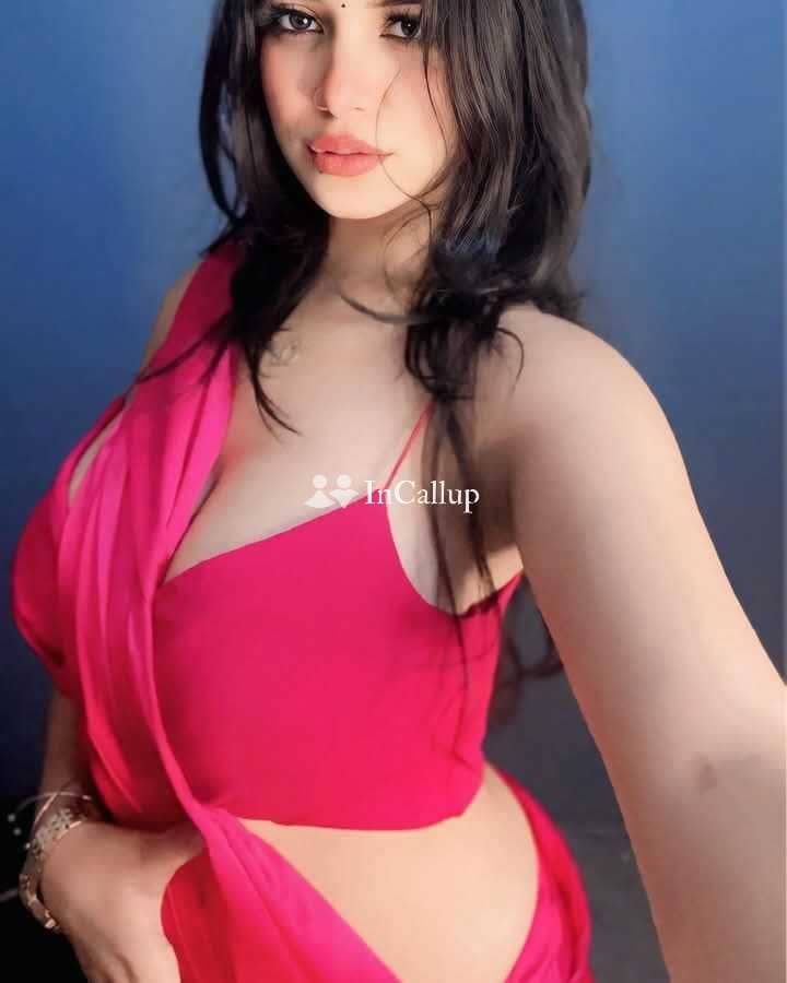 glamorous red hair and blue eyes known for being gentle available now trusted reliable service - Call Girls in Suri