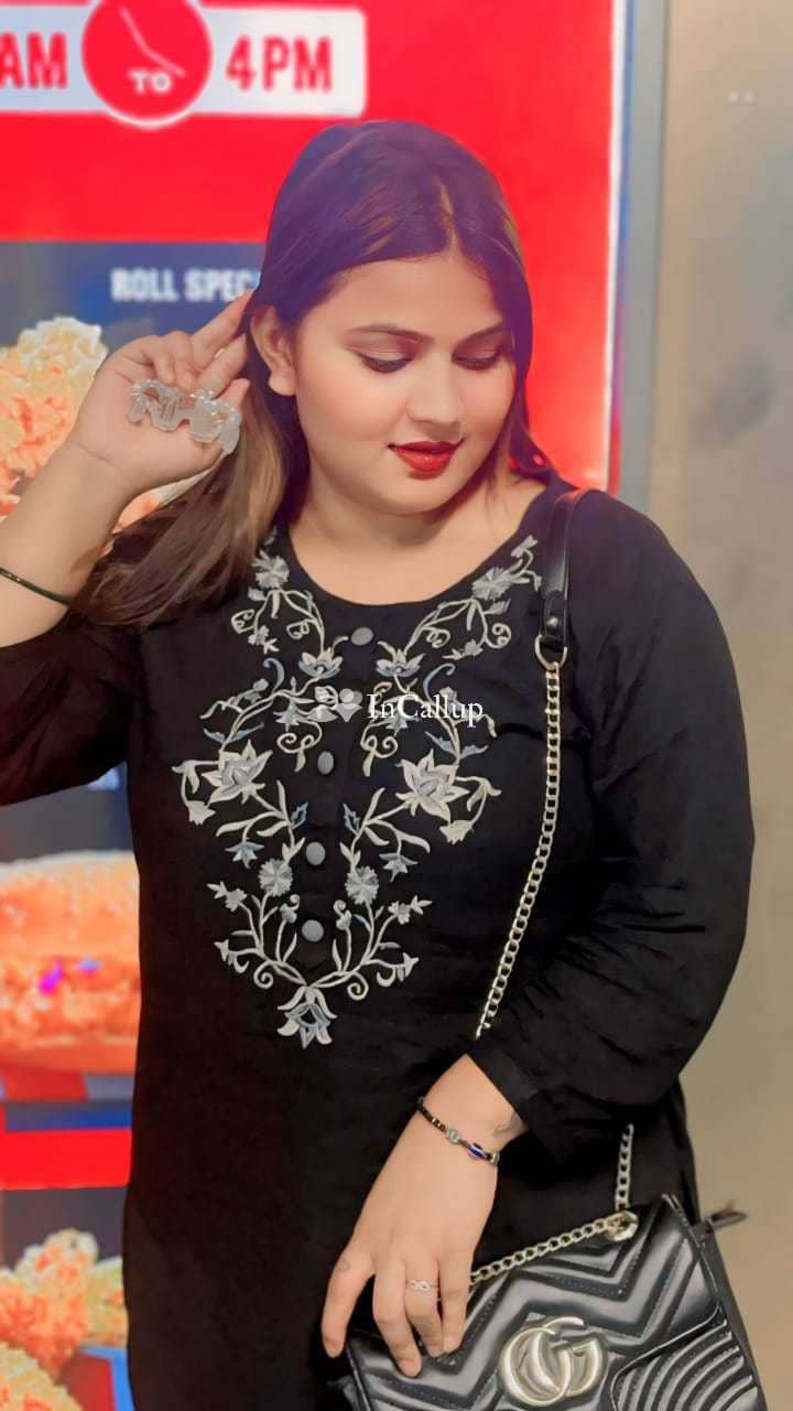 Dipika Sharma VIP SERVICE BEST SERVICE VIP SERVICE HIGH PROFILE ESCORT SERVICE CASH - Call Girls in Suri