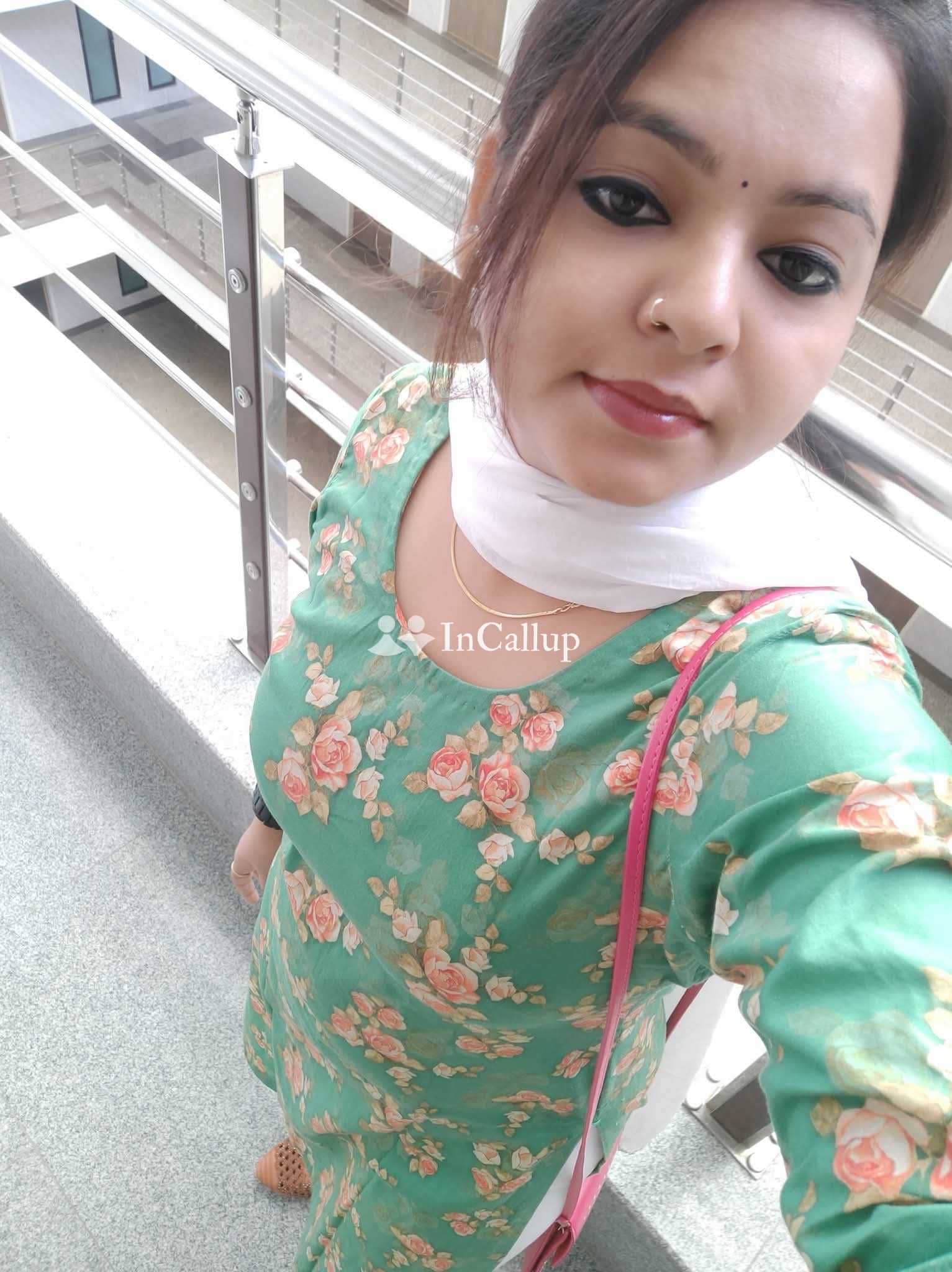 available for overnight stays available now trusted reliable service - Call Girls in Suri