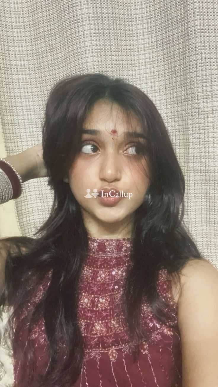 playful date in suryapet youthful black hair and brown eyes girlfriend available now trusted reliable service - Call Girls in Suryapet