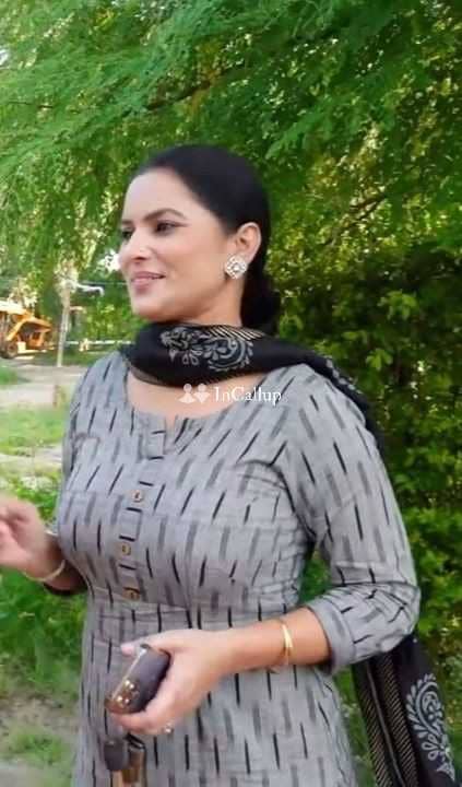 premium babe from suryapet tempting fresh black hair and brown eyes available now trusted reliable service - Call Girls in Suryapet