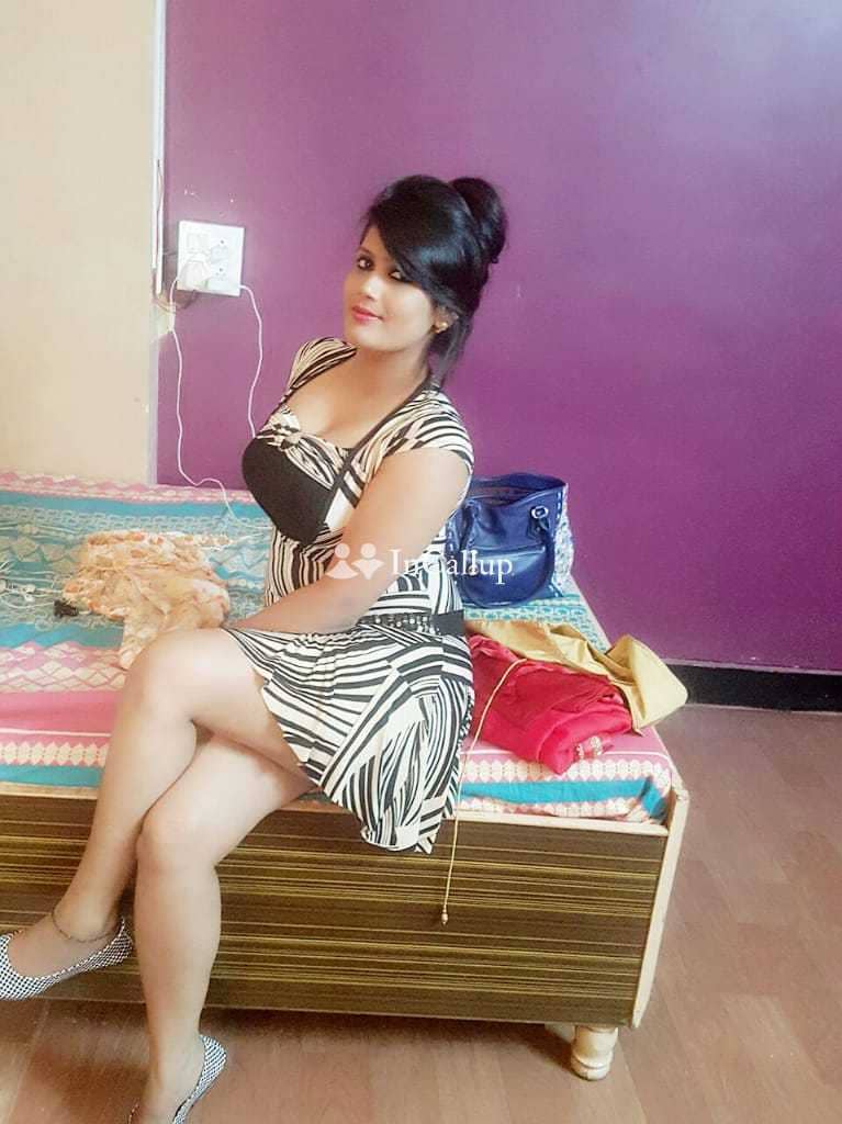 i am monica singh a twenty year old call girls available for incall having blonde eyes and black hair - Call Girls in Tamenglong
