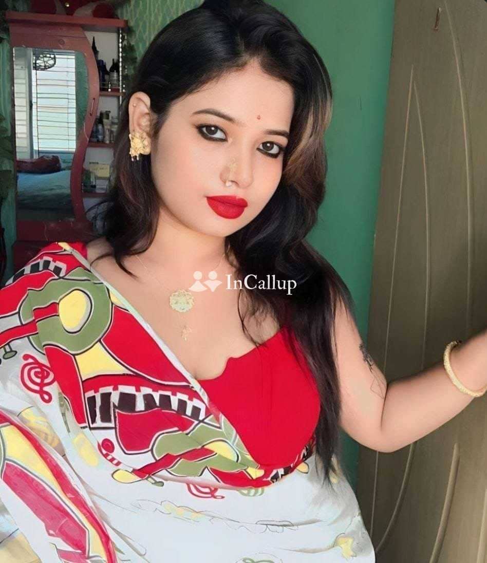 voluptuous with red hair and blue eyes passionate girl from thiruvananthapuram known for being dynamic - Call Girls in Thiruvananthapuram