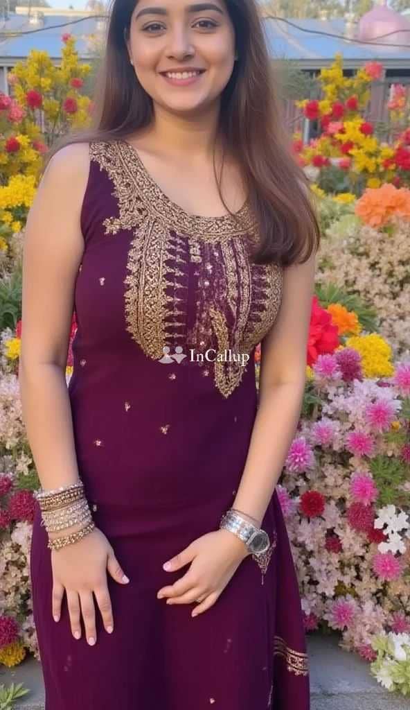 sexy girl from tirunelveli curvy ruhi kumari twenty two years old call girls with black body type and black eyes - Call Girls in Tirunelveli
