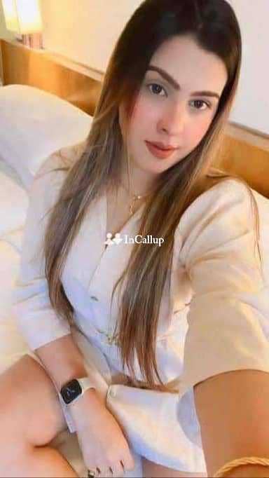 living in udaipur with black hair and brown body type known for being skilled available for both incall and outcall - Call Girls in Udaipur