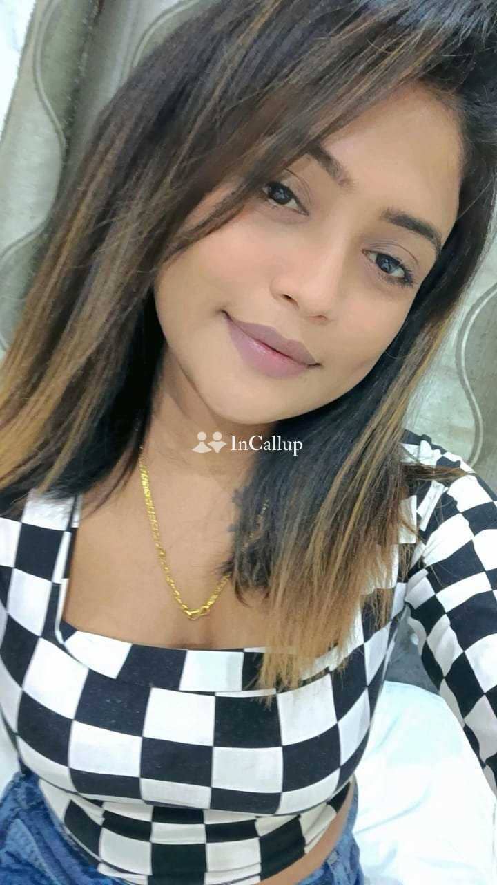 with slim body and black hair premium escort in uluberia elite maahi twenty one years old call girls - Call Girls in Uluberia