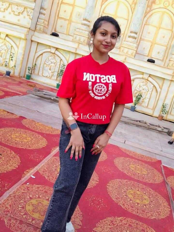 known for being passionate available for hotel visits delightful samay bhai twenty two year old call girls - Call Girls in Uluberia