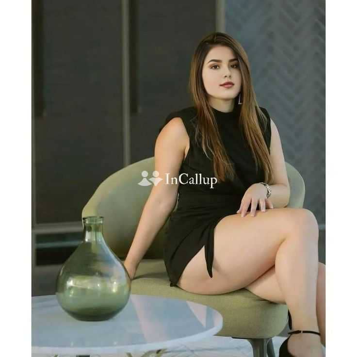 i am priya offering eighteen year old call girls experience sensual curves and auburn hair - Call Girls in Uluberia